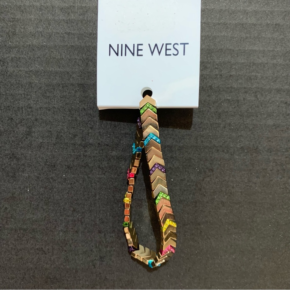 Gold tone Chevron rainbow stretch bracelet NWT